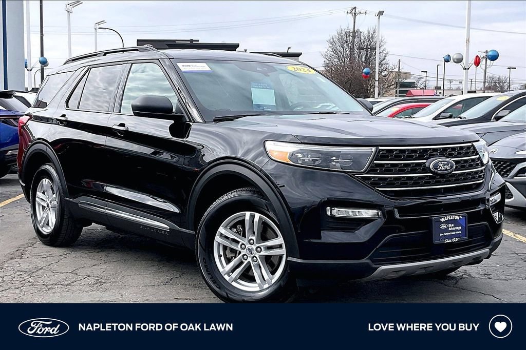 Certified 2024 Ford Explorer XLT w/ Equipment Group 202A