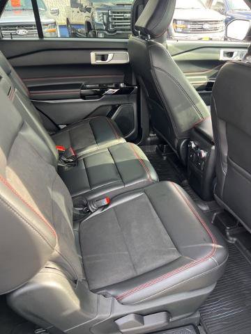 Certified 2022 Ford Explorer ST-Line image 7