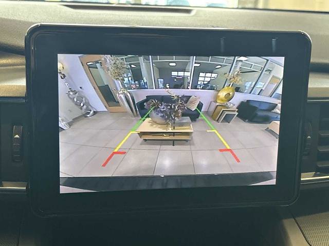 Certified 2022 Ford Explorer XLT w/ Equipment Group 202A image 15