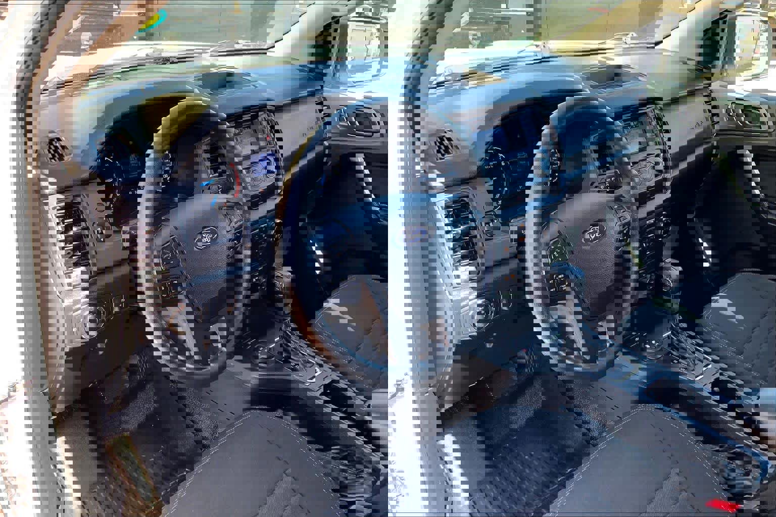 Certified 2020 Ford Ranger XL w/ Equipment Group 101A Mid image 18