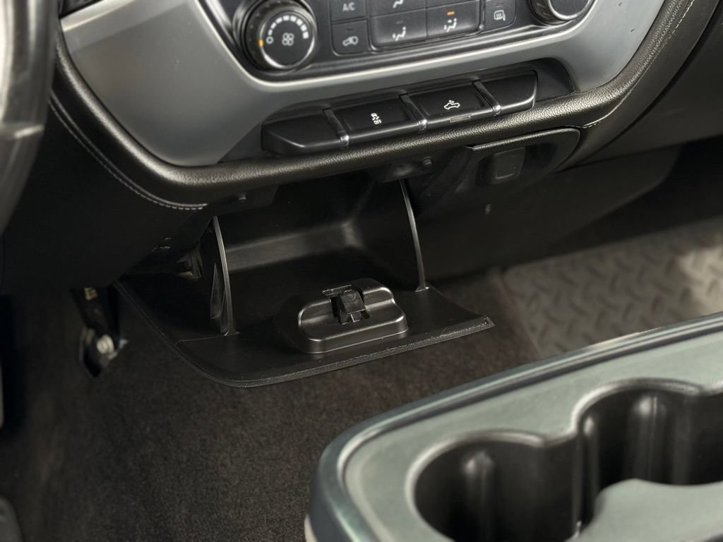 Used 2017 GMC Sierra 1500 SLE AWD/4WD image 19