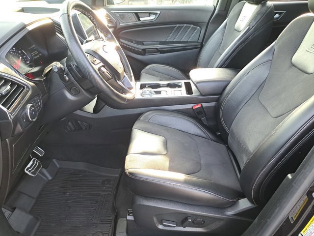 Certified 2022 Ford Edge ST w/ Equipment Group 401A image 19