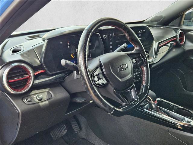 Used 2024 Chevrolet Trax RS w/ Driver Confidence Package FWD image 10