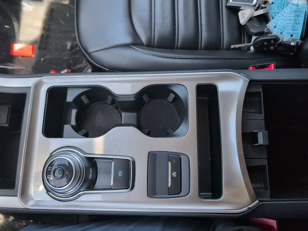 Certified 2024 Ford Edge SEL AWD/4WD image 19