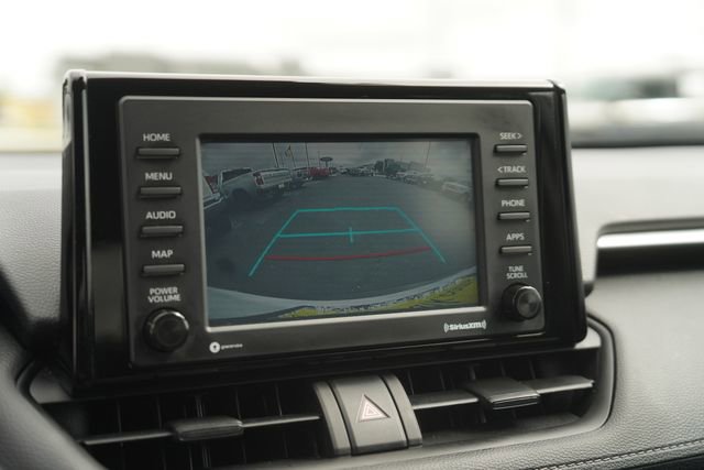 Used 2022 Toyota RAV4 XLE FWD image 27