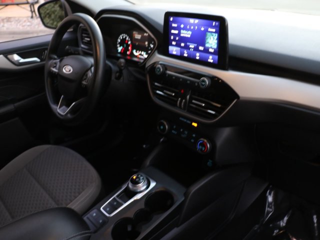 Certified 2021 Ford Escape SE FWD image 12