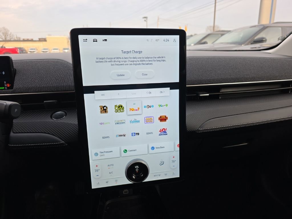 Certified 2025 Ford Mustang Mach-E Premium image 8