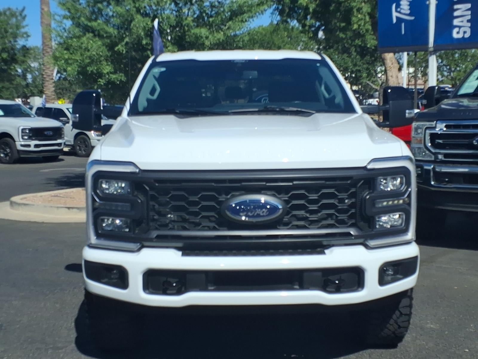 Certified 2024 Ford F250 Lariat w/ Tremor Off-Road Package AWD/4WD image 2
