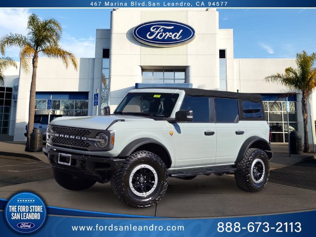 Certified 2022 Ford Bronco Badlands w/ Sasquatch Package