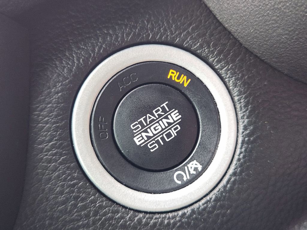 Used 2023 RAM 1500 Laramie image 22