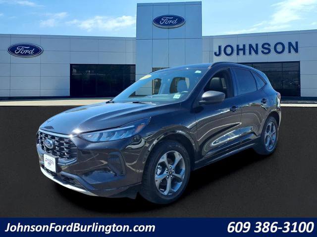 Certified 2023 Ford Escape ST-Line w/ Tech Pack #1 AWD/4WD image 7