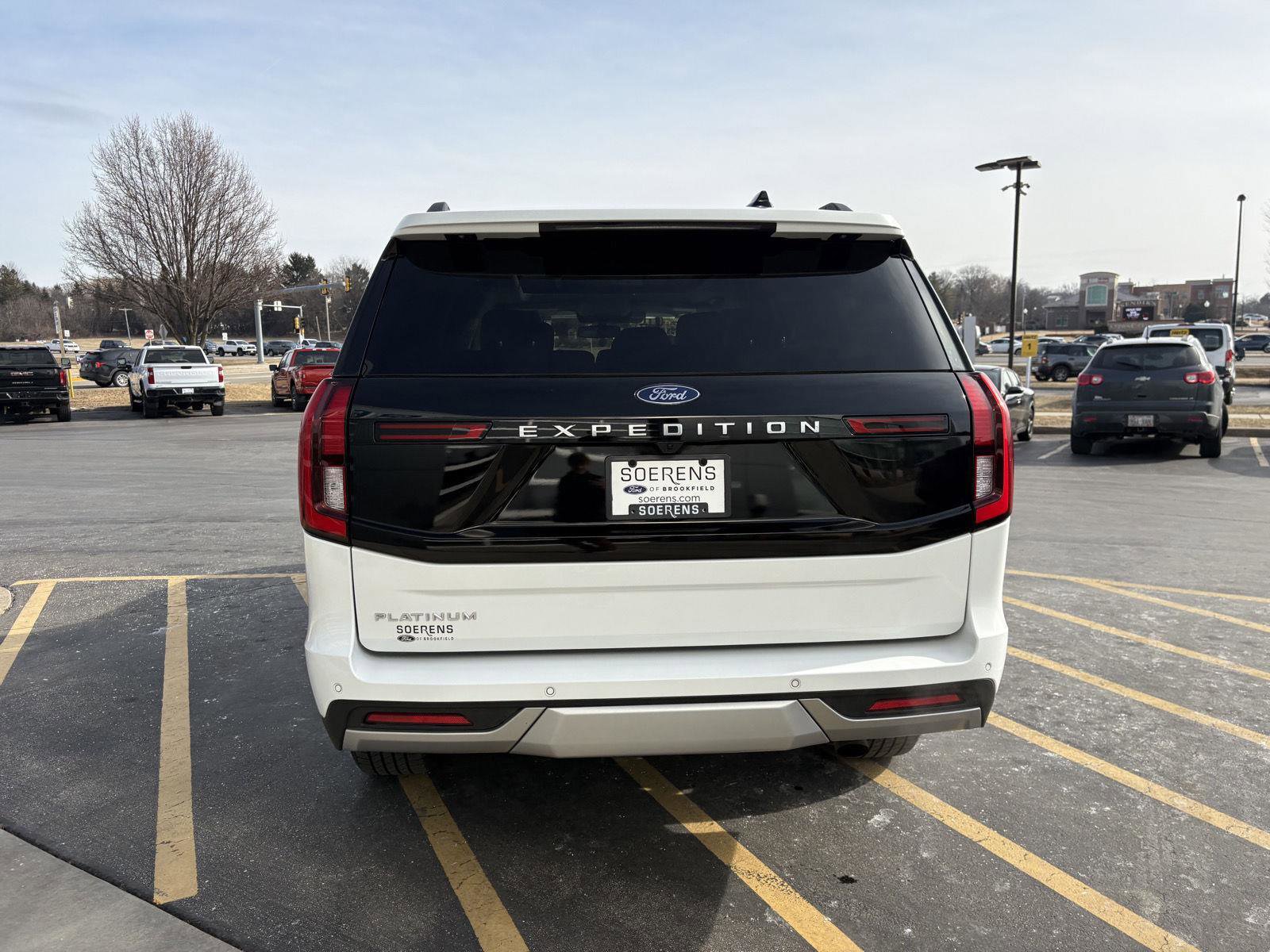 Certified 2025 Ford Expedition Platinum image 5
