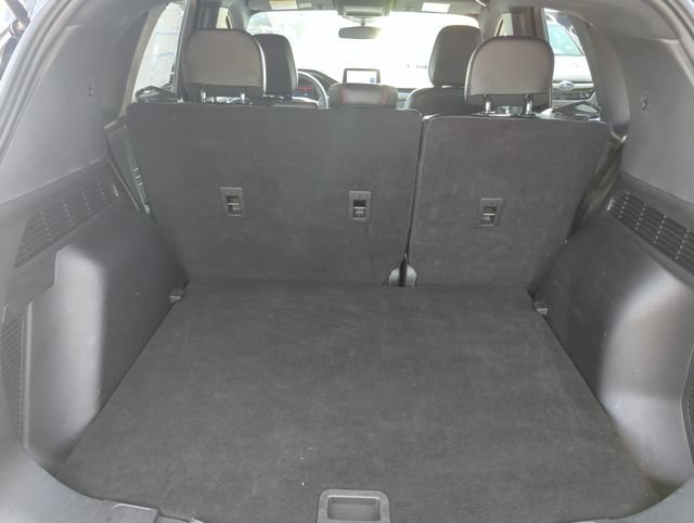 Certified 2025 Ford Escape ST-Line AWD/4WD image 19