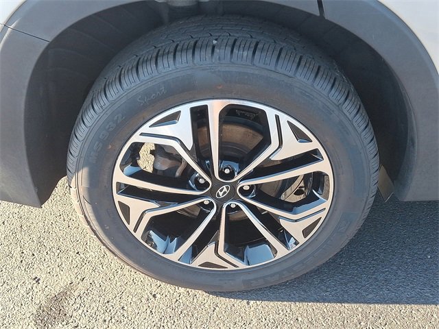 Used 2019 Hyundai Santa Fe Limited image 8