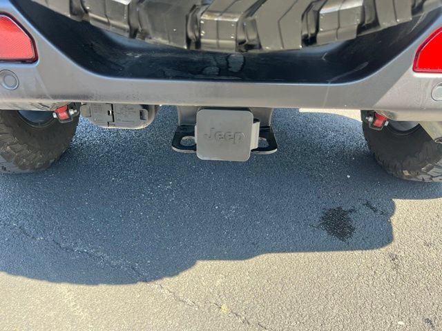 Used 2025 Jeep Wrangler Unlimited Rubicon w/ Safety Group AWD/4WD image 6