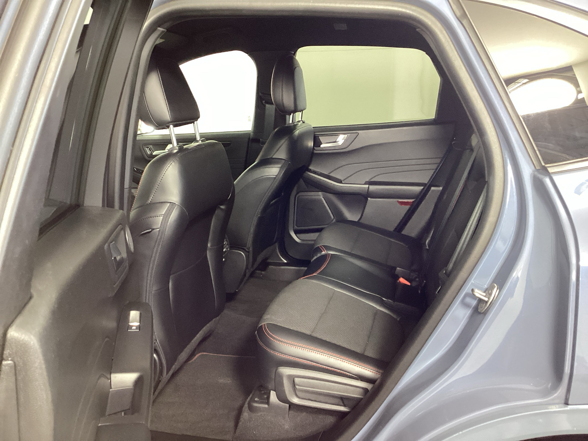 Certified 2023 Ford Escape ST-Line Select w/ Tech Pack #2 AWD/4WD image 14