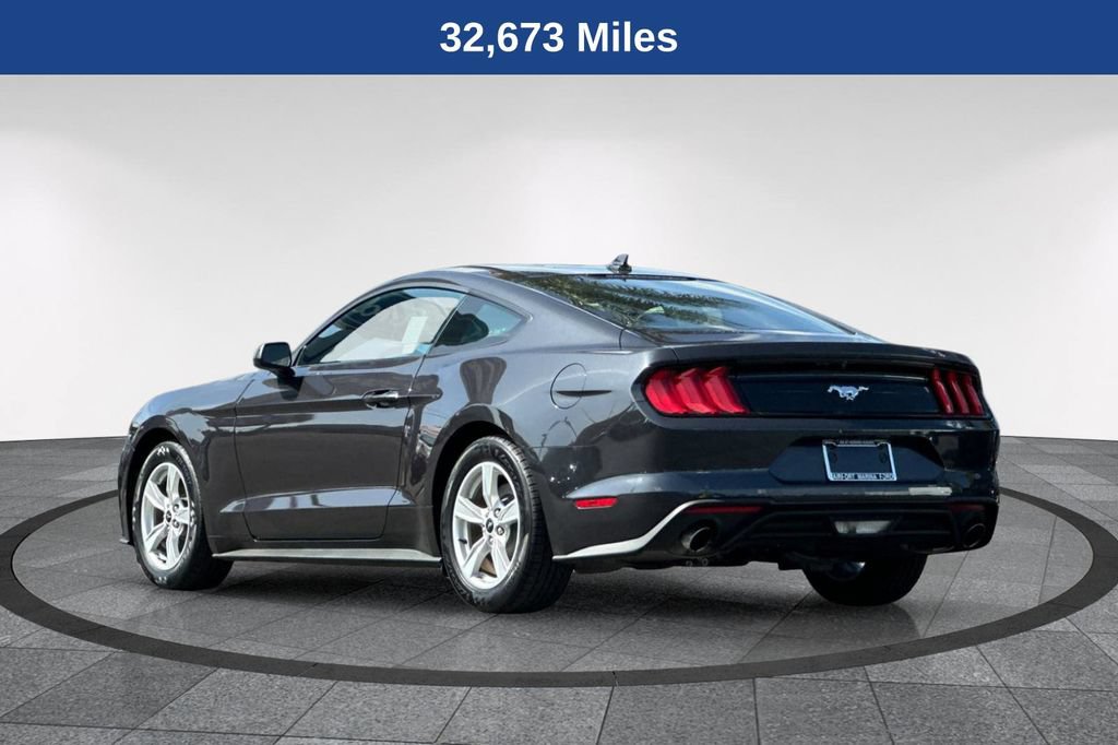 Certified 2022 Ford Mustang Coupe RWD image 8