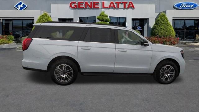 Certified 2025 Ford Expedition Max Active image 6