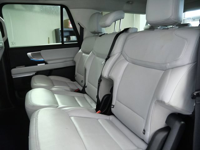 Certified 2025 Ford Expedition Max Platinum AWD/4WD image 15