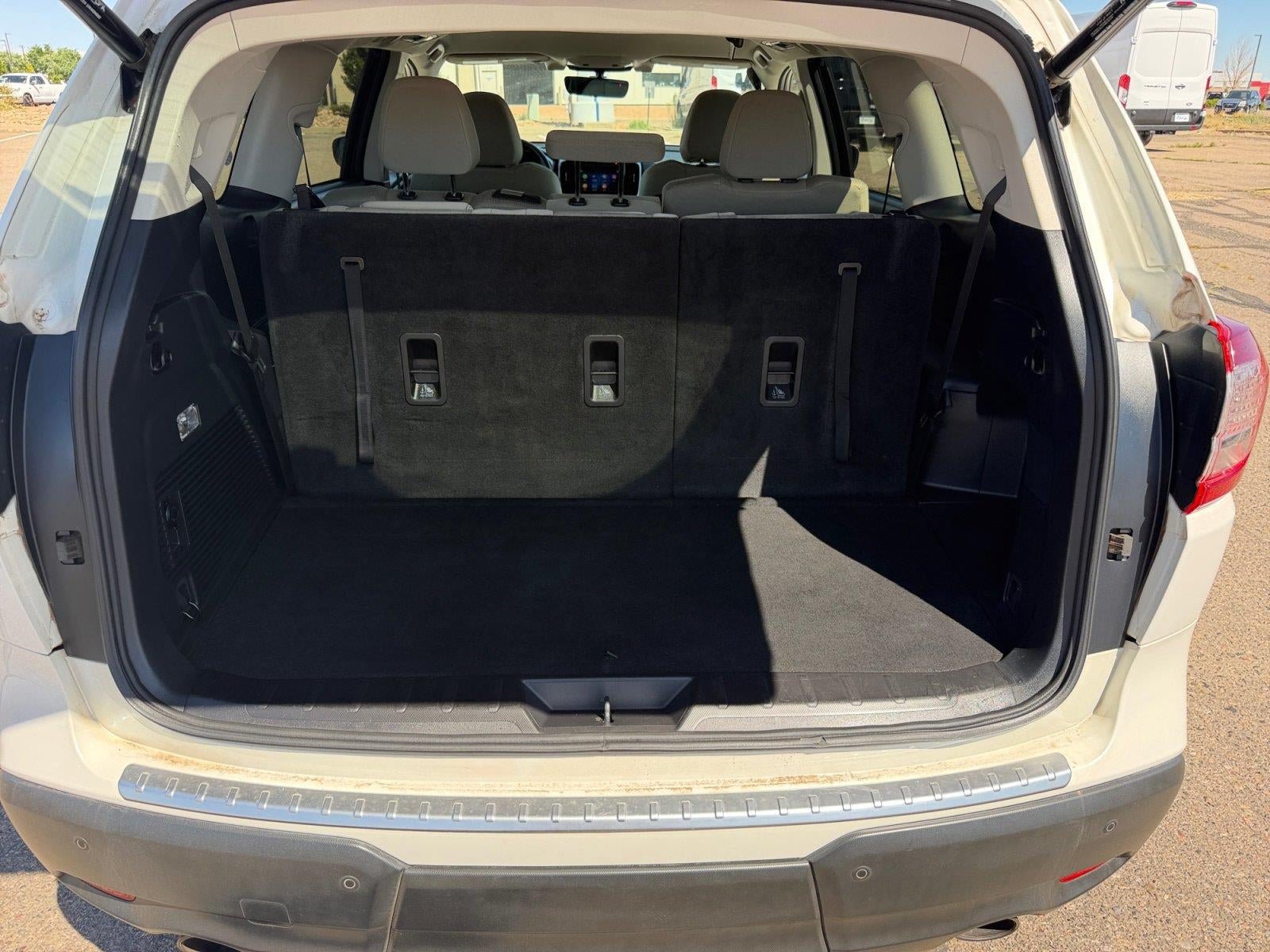 Used 2019 Subaru Ascent Premium AWD/4WD image 17