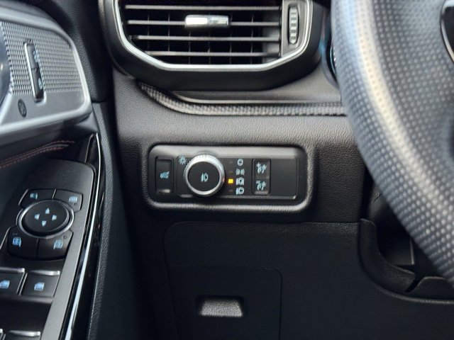 Certified 2022 Ford Explorer ST-Line w/ Class IV Trailer Tow Package image 42