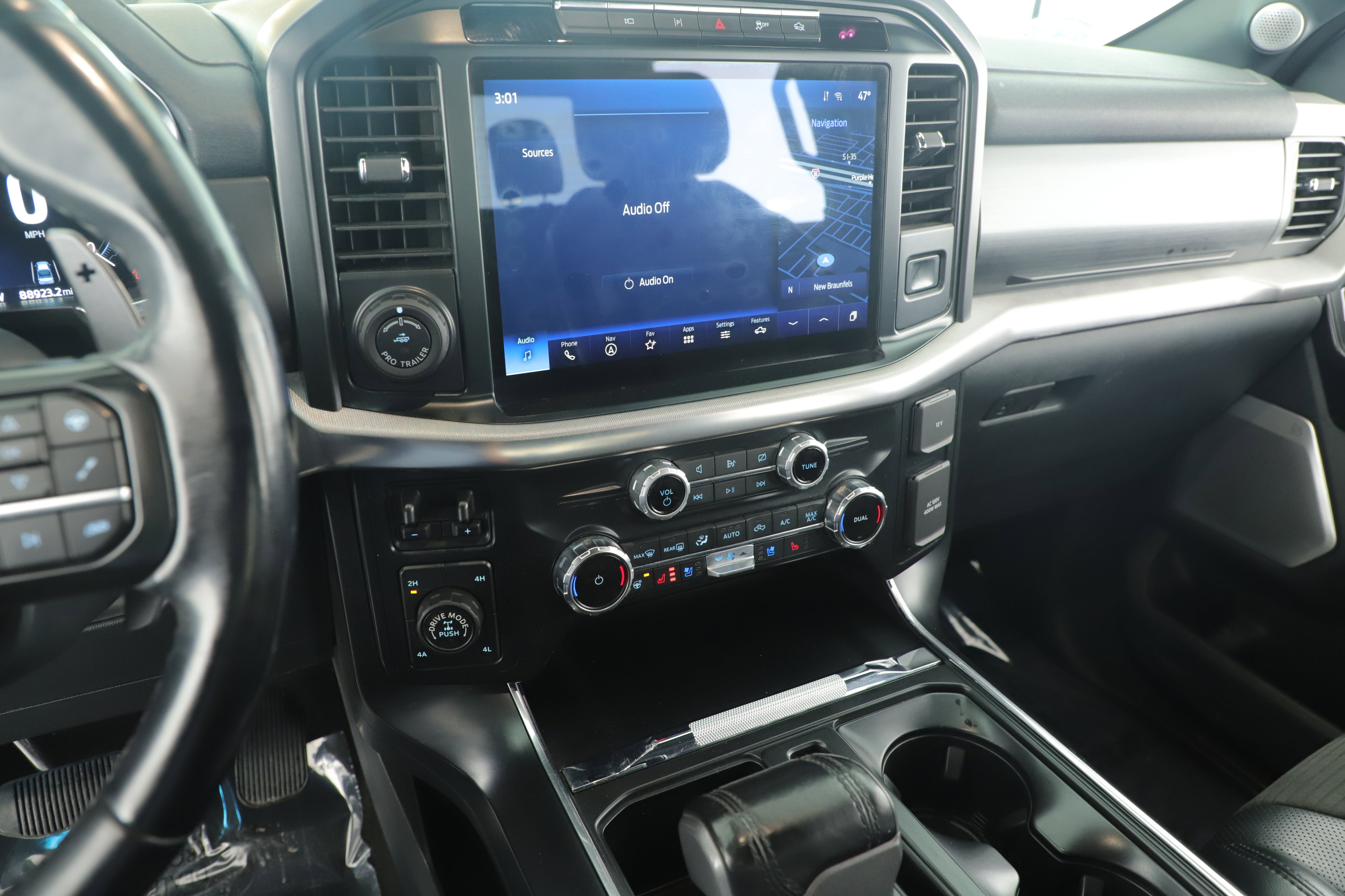 Certified 2022 Ford F150 Raptor w/ Equipment Group 801A High image 11