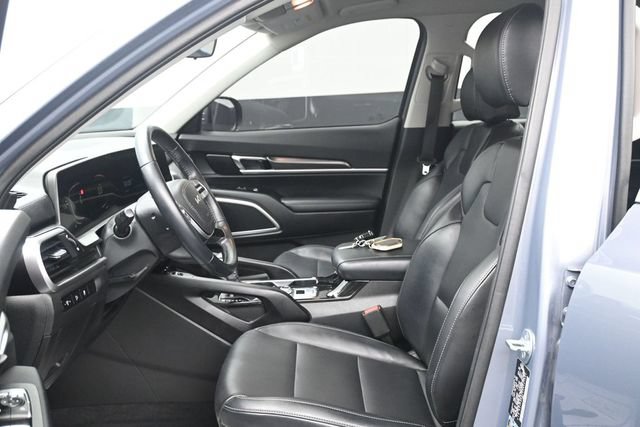 Used 2024 Kia Telluride S AWD/4WD image 6
