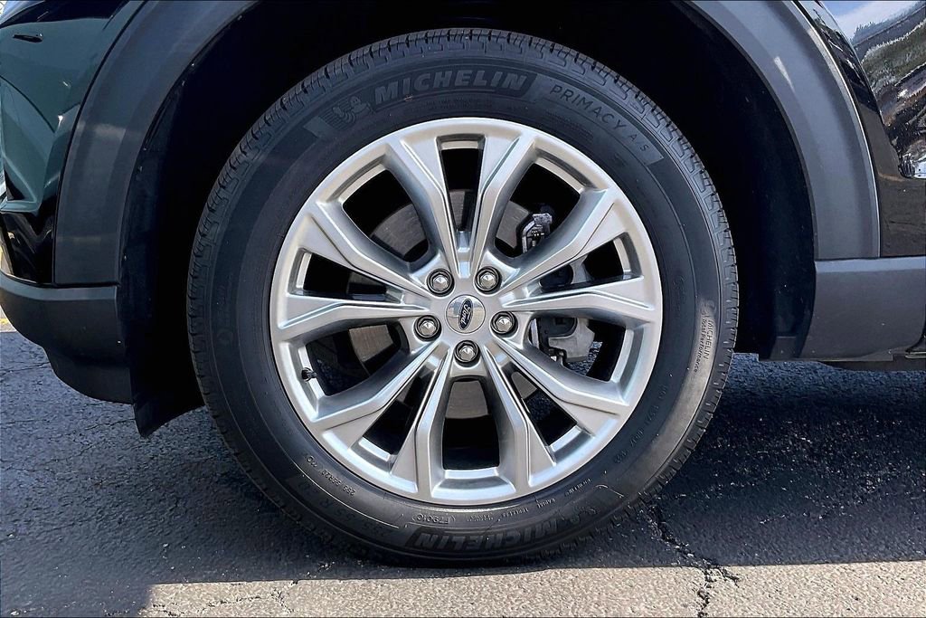 Certified 2023 Ford Explorer XLT w/ Equipment Group 202A image 8