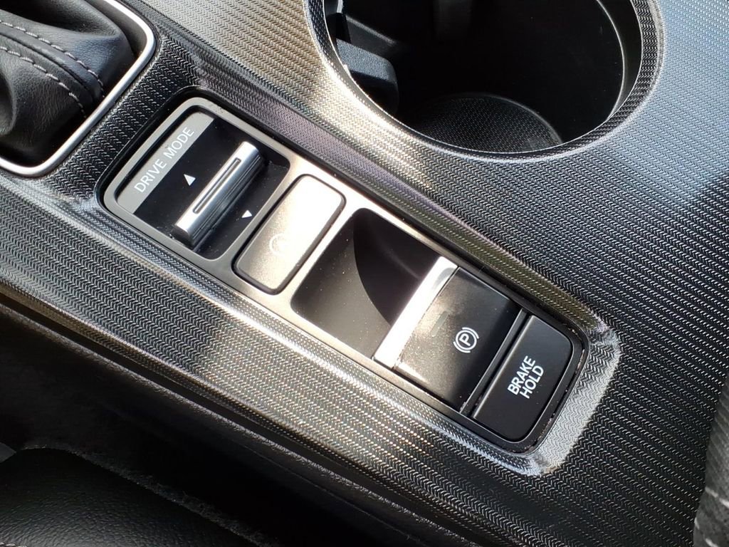 Used 2025 Honda Civic Sport image 17