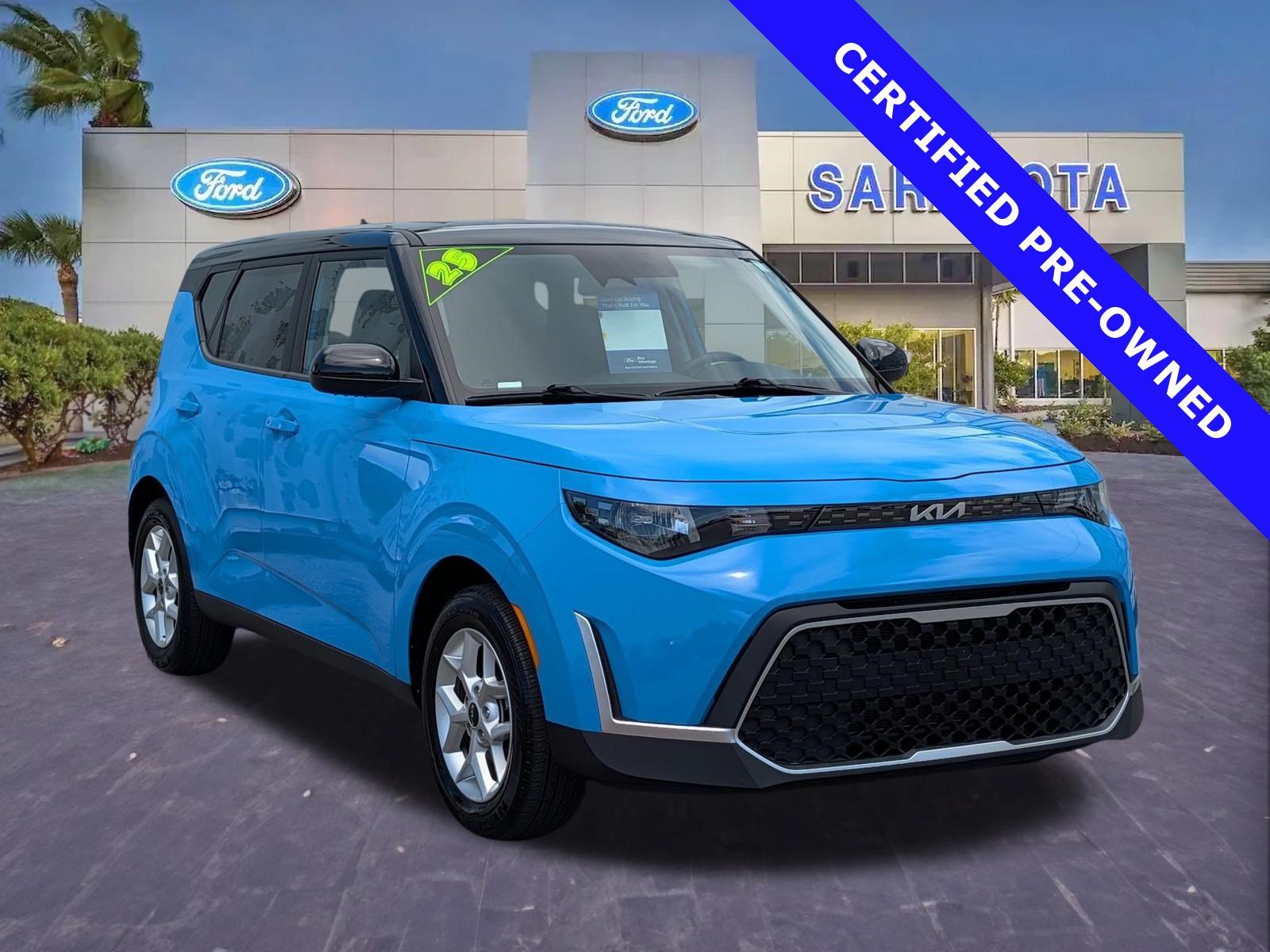 Used 2025 Kia Soul S FWD image 1