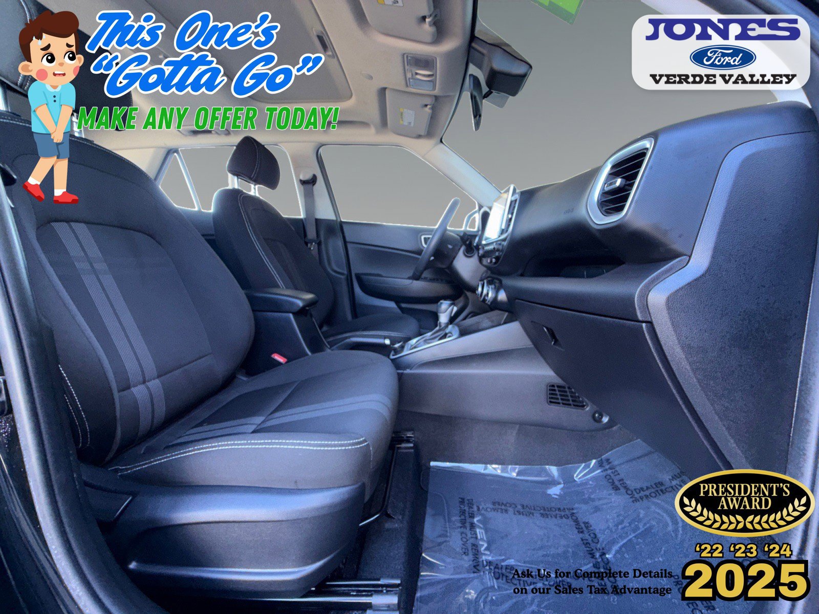Used 2024 Hyundai Venue SEL FWD image 21