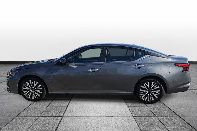 Used 2023 Nissan Altima 2.5 SV FWD image 8