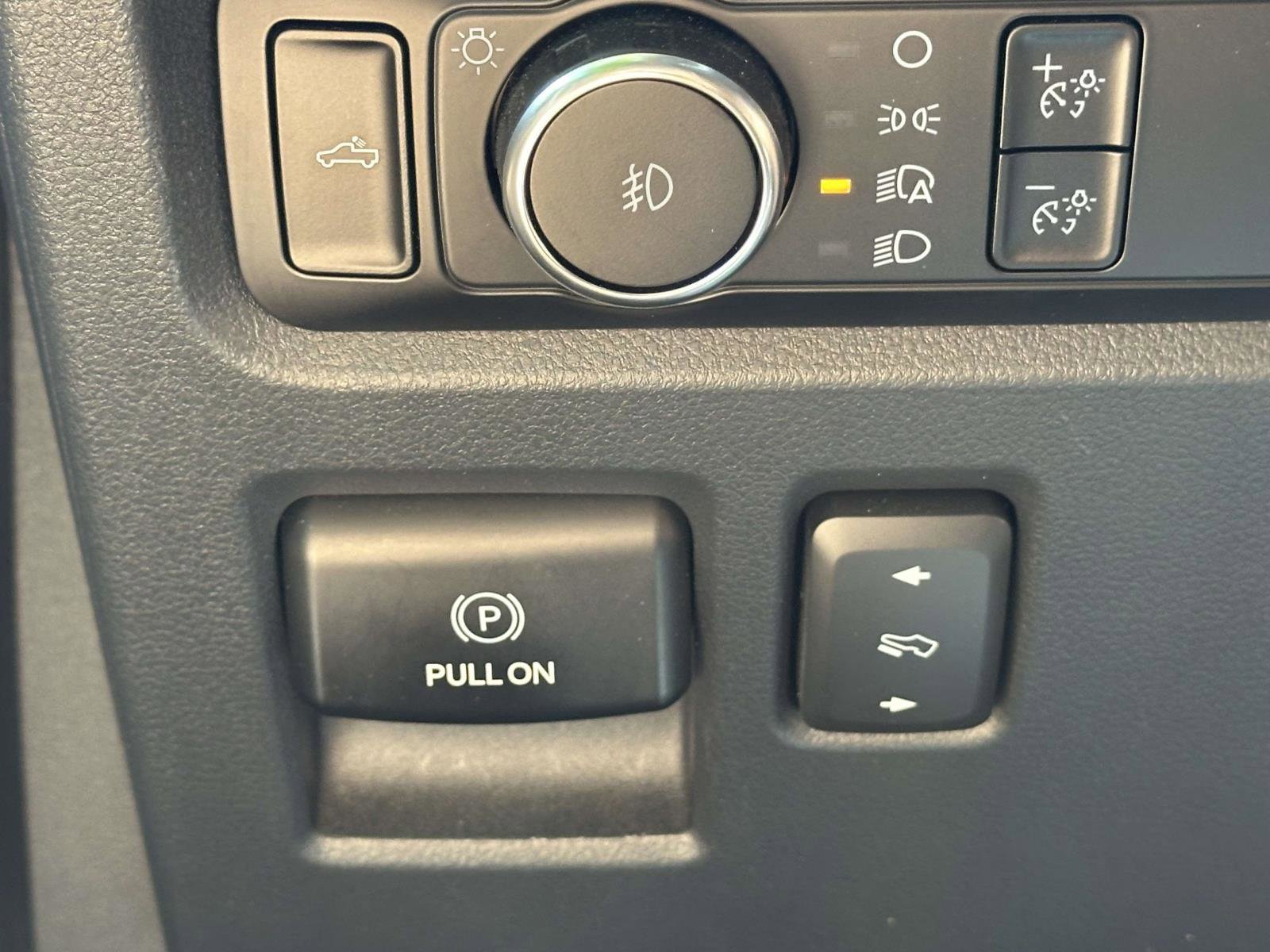 Certified 2023 Ford F150 Lariat AWD/4WD image 32