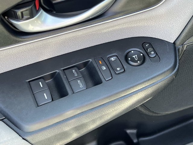 Used 2020 Honda CR-V EX image 16