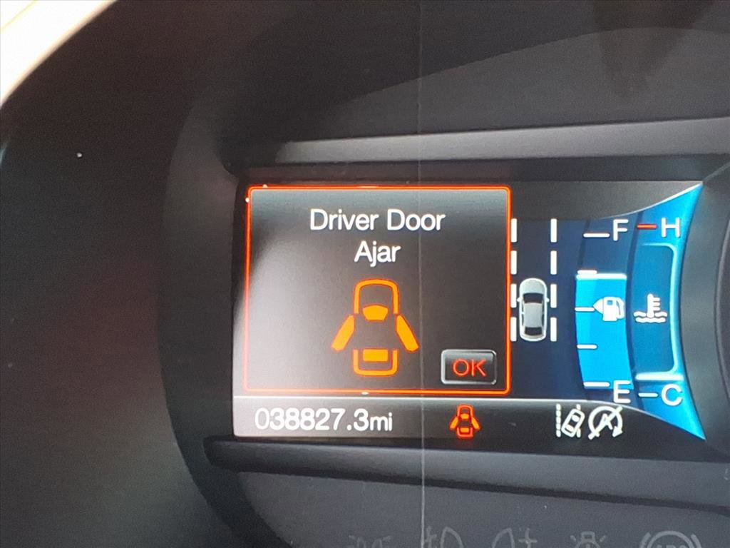 Certified 2024 Ford Edge Titanium image 21