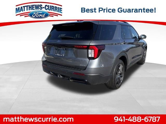 Certified 2025 Ford Explorer ST-Line w/ ST-Line Street Pack image 4