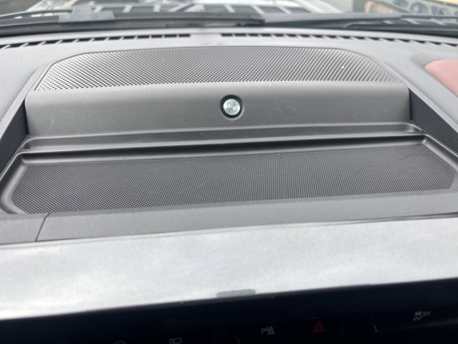 Certified 2023 Ford F150 Lariat w/ Equipment Group 502A High image 54