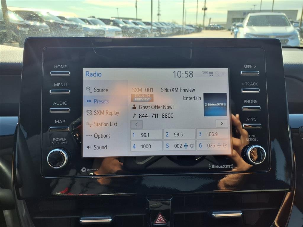 Used 2023 Toyota Camry SE image 18