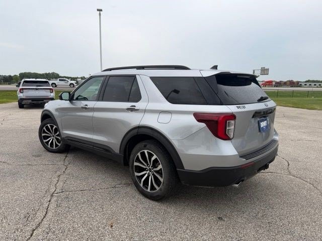 Certified 2022 Ford Explorer ST-Line w/ Class IV Trailer Tow Package AWD/4WD image 7