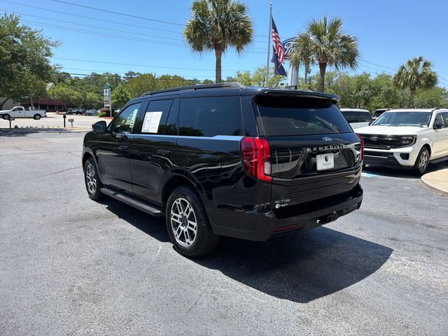 Certified 2025 Ford Expedition Active AWD/4WD image 5
