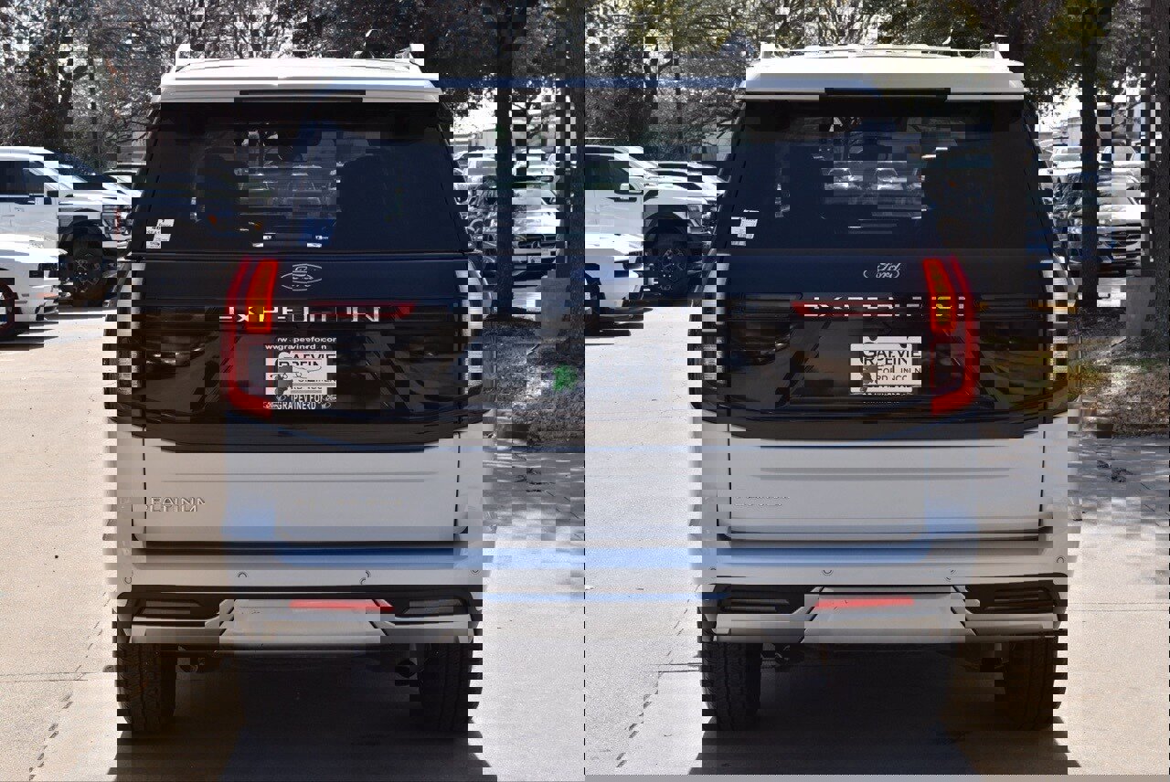 Certified 2025 Ford Expedition Platinum image 7