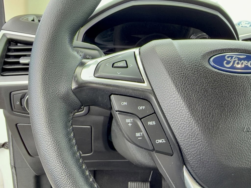 Certified 2024 Ford Edge SEL image 25