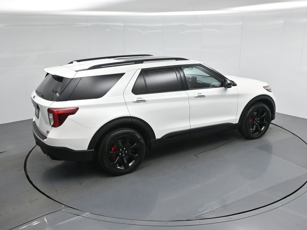 Certified 2021 Ford Explorer ST w/ Equipment Group 401A image 13
