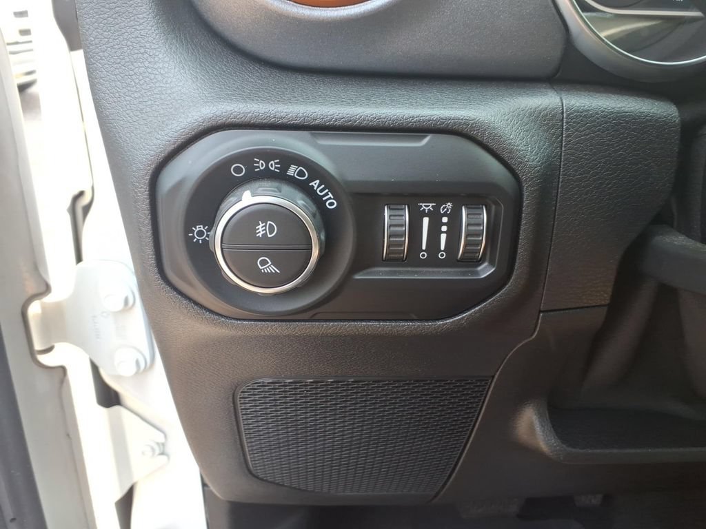 Used 2021 Jeep Gladiator Mojave AWD/4WD image 20