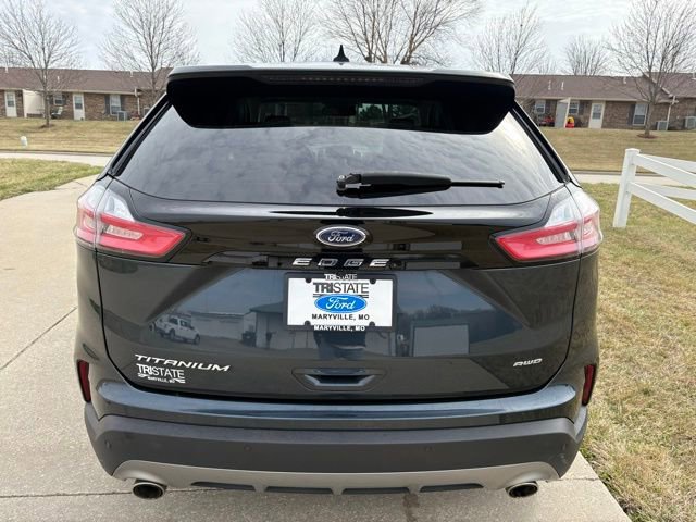 Certified 2024 Ford Edge Titanium AWD/4WD image 3