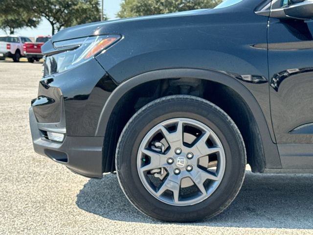 Used 2025 Honda Passport TrailSport image 10
