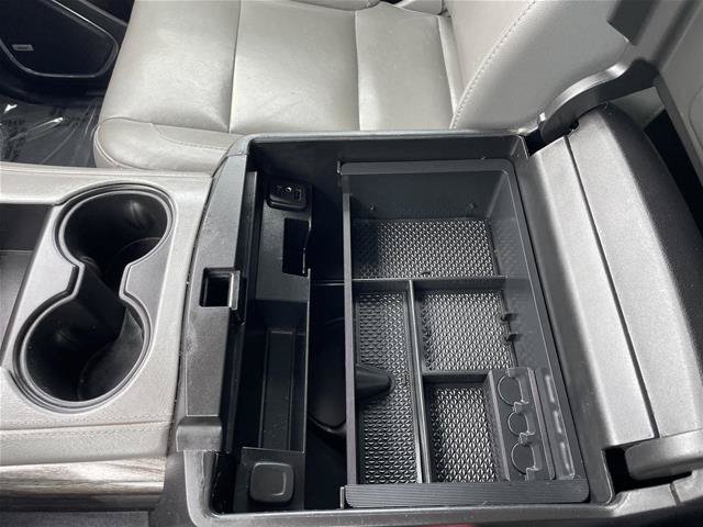 Used 2020 Chevrolet Suburban LT AWD/4WD image 36