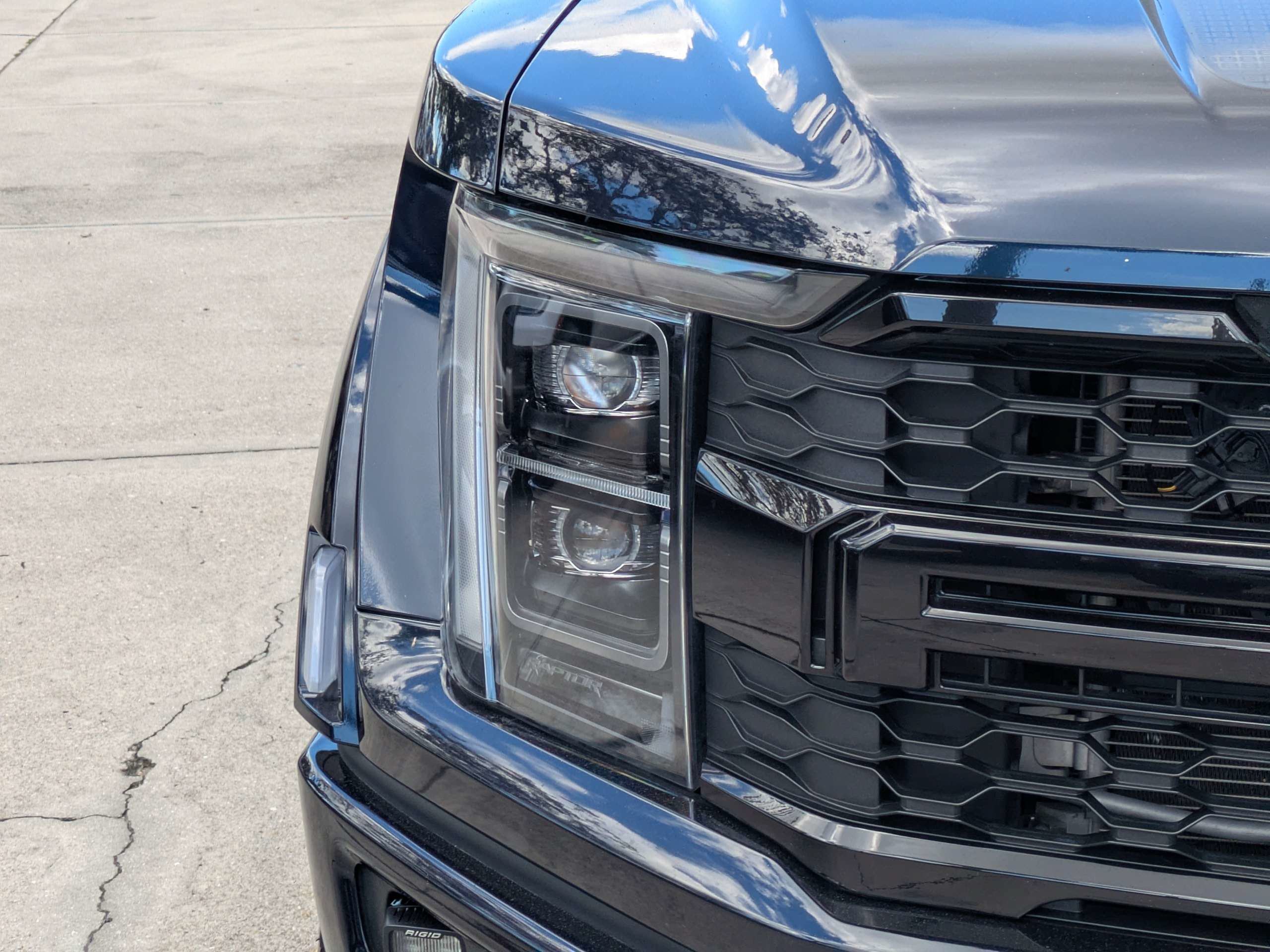 Certified 2023 Ford F150 Raptor w/ Equipment Group 802A Raptor R AWD/4WD image 9
