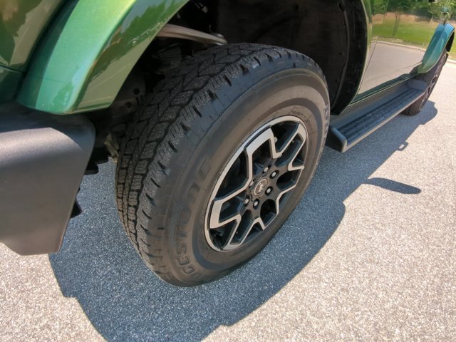 Certified 2025 Ford Bronco Outer Banks AWD/4WD image 12