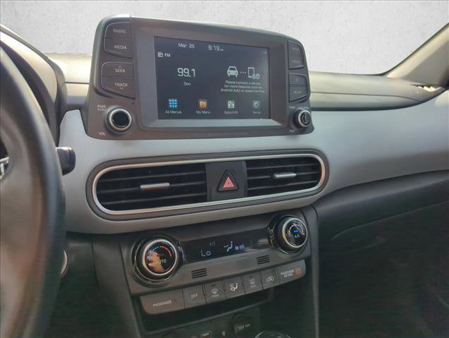 Used 2021 Hyundai Kona Limited image 14